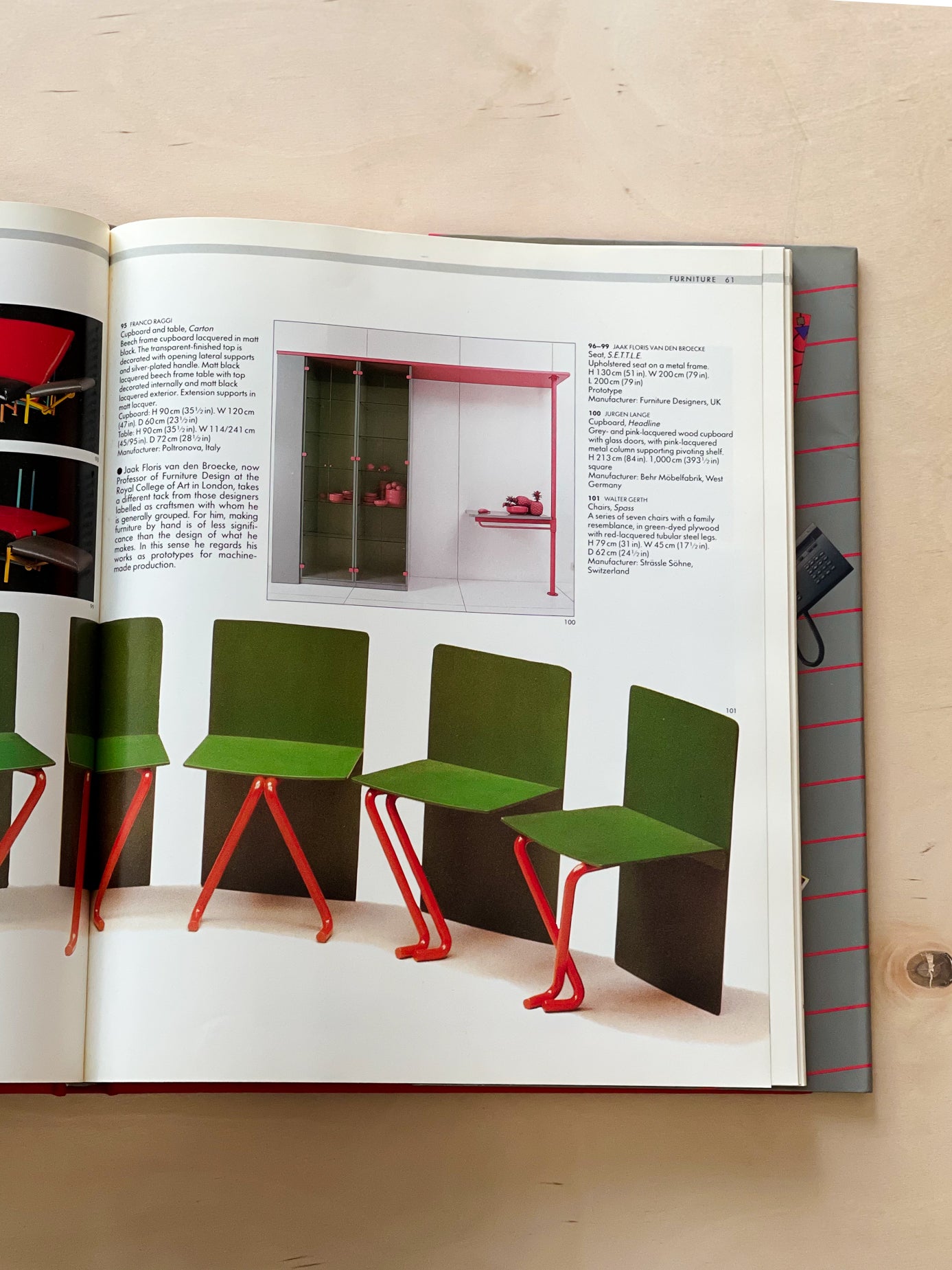 The International Design Yearbook Vol. 2 – Primaried Studio