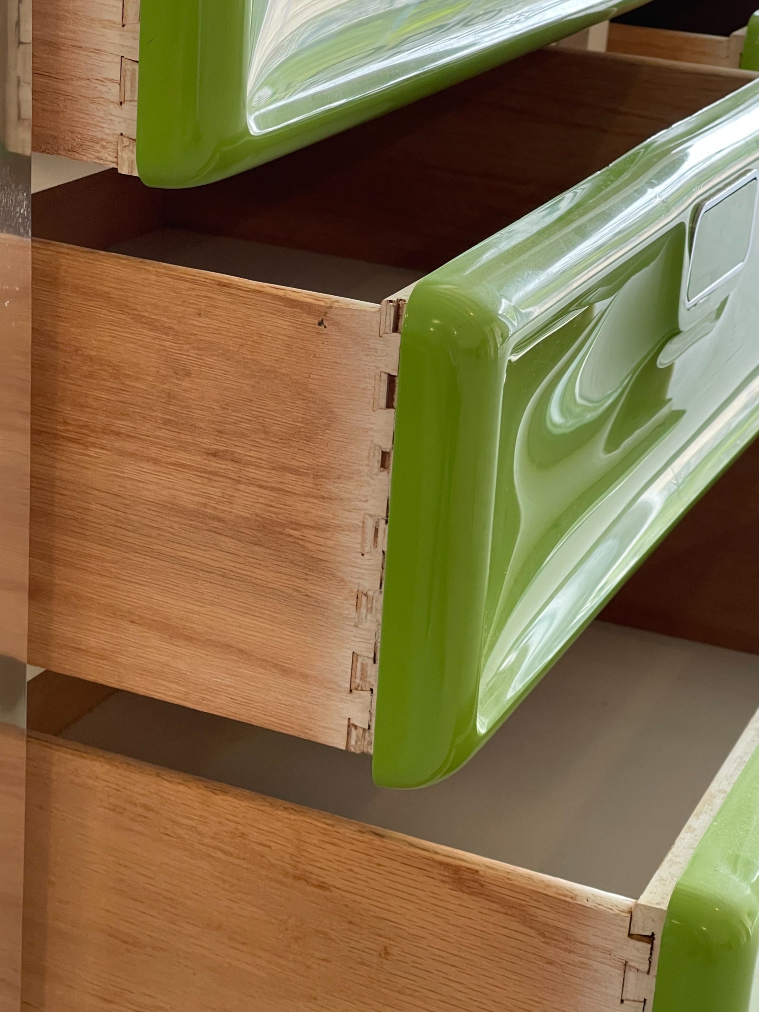 1970s Green Space Age 6-Drawer Dresser Primaried Studio 1970s Green Space Age 6-Drawer Dresser Primaried Studio