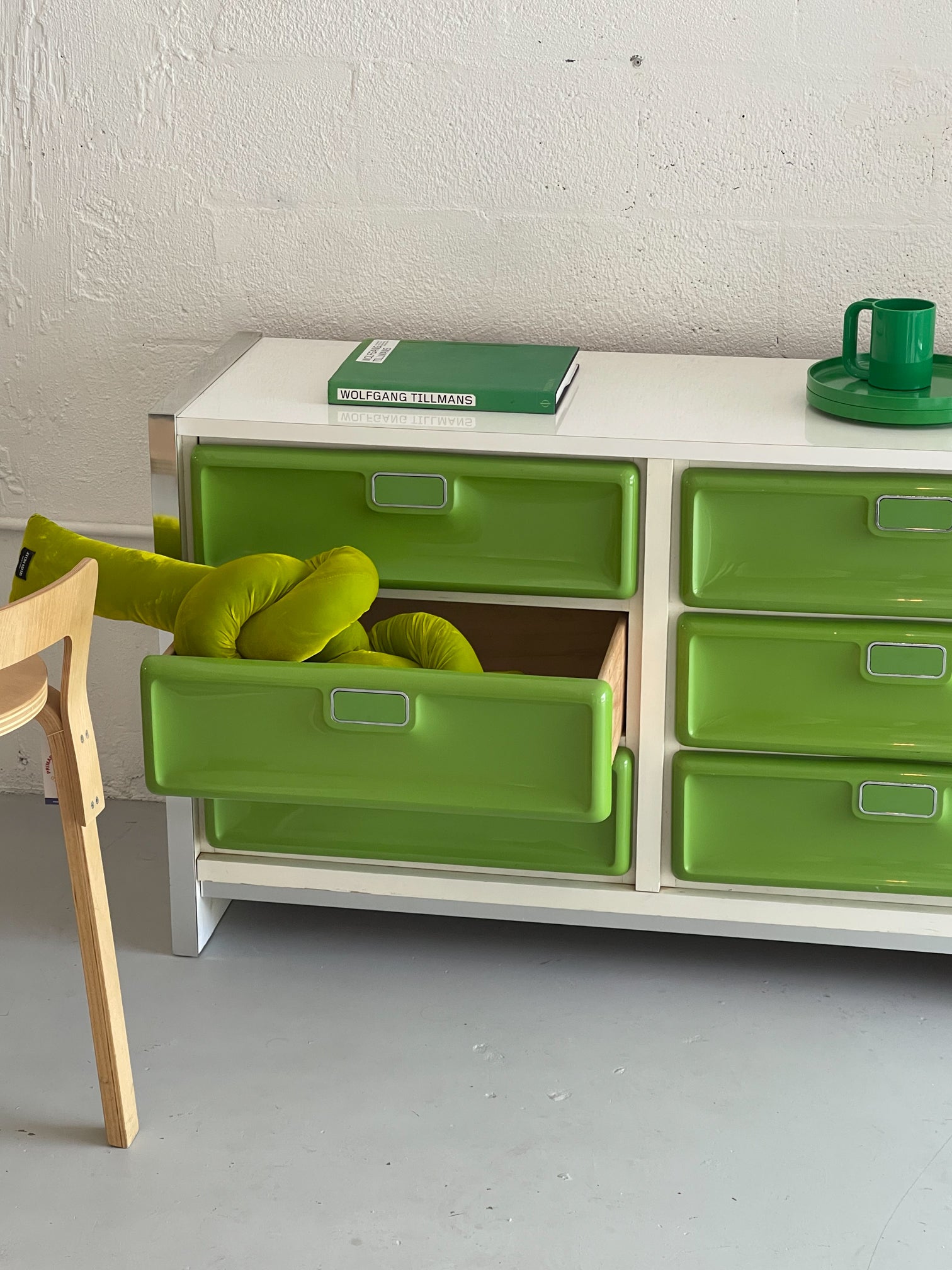 1970s Green Space Age 6-Drawer Dresser – Primaried Studio