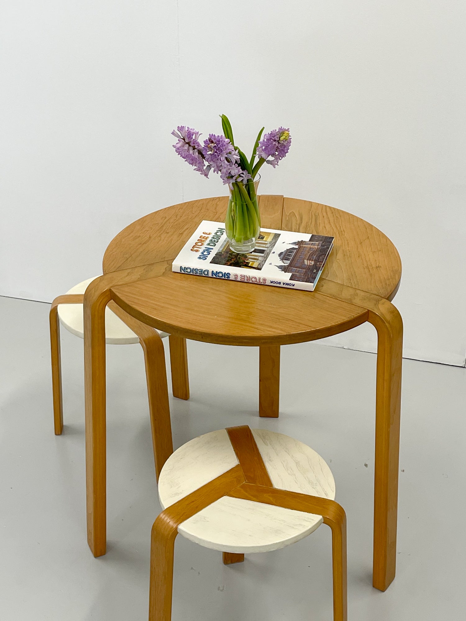 1970s Birch Jocker Table and Stools by A. Simonit & G. Del Piero for Olivo Srl