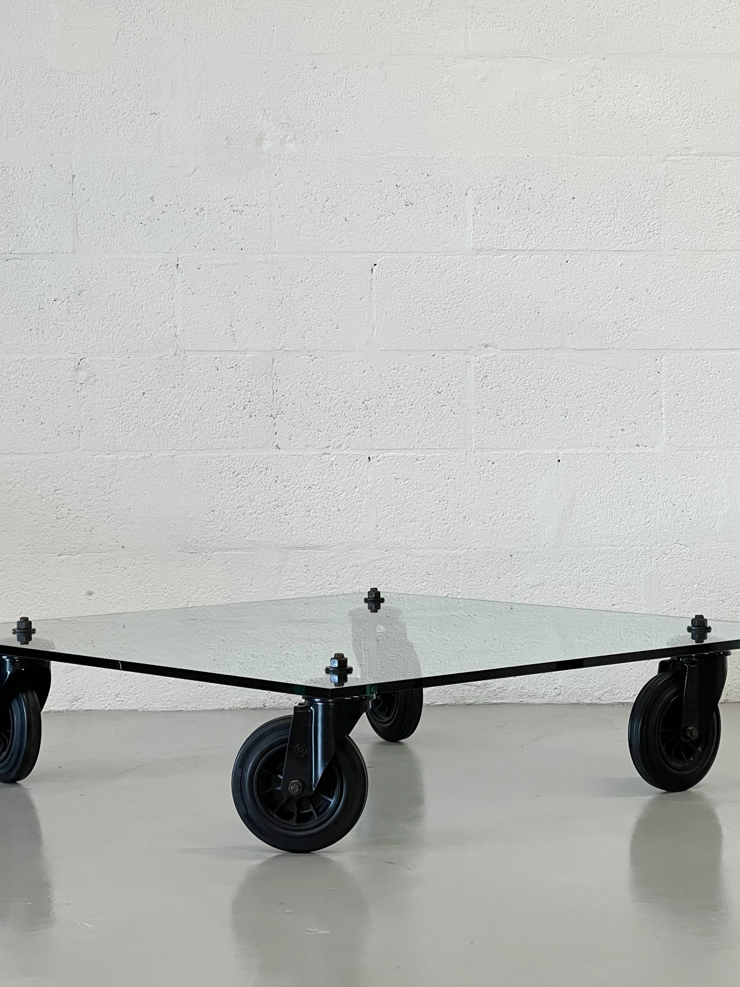 1980s 'Tavolo con Ruote' Coffee Table by Gae Aulenti for FontanaArte