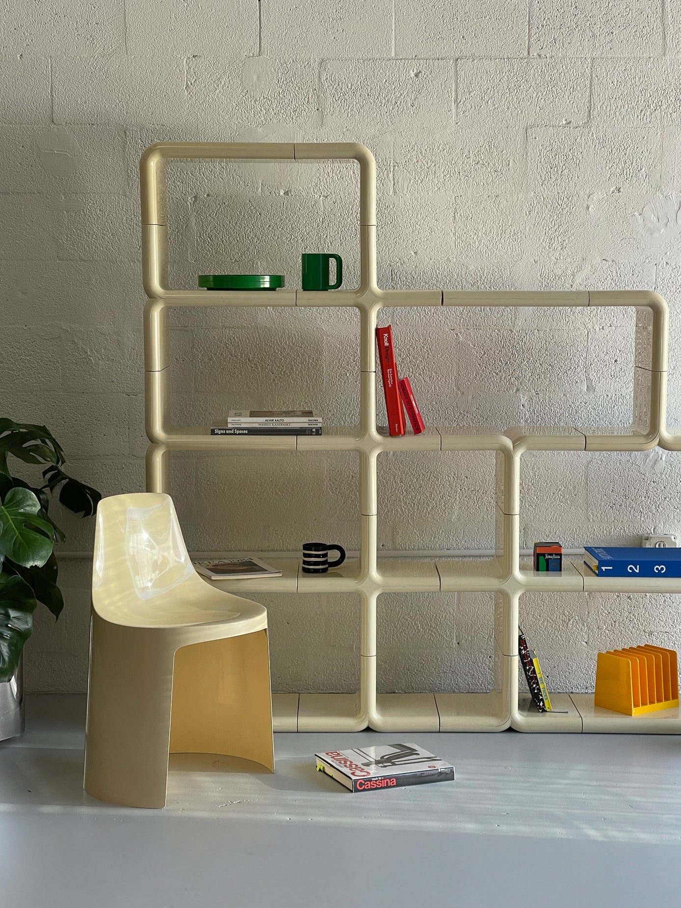 Umbo Shelving System by Kay Leroy Ruggles for Directional, 1970s