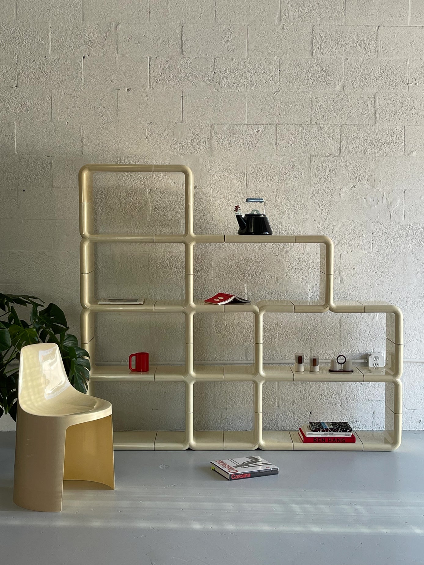 Umbo Shelving System by Kay Leroy Ruggles for Directional, 1970s