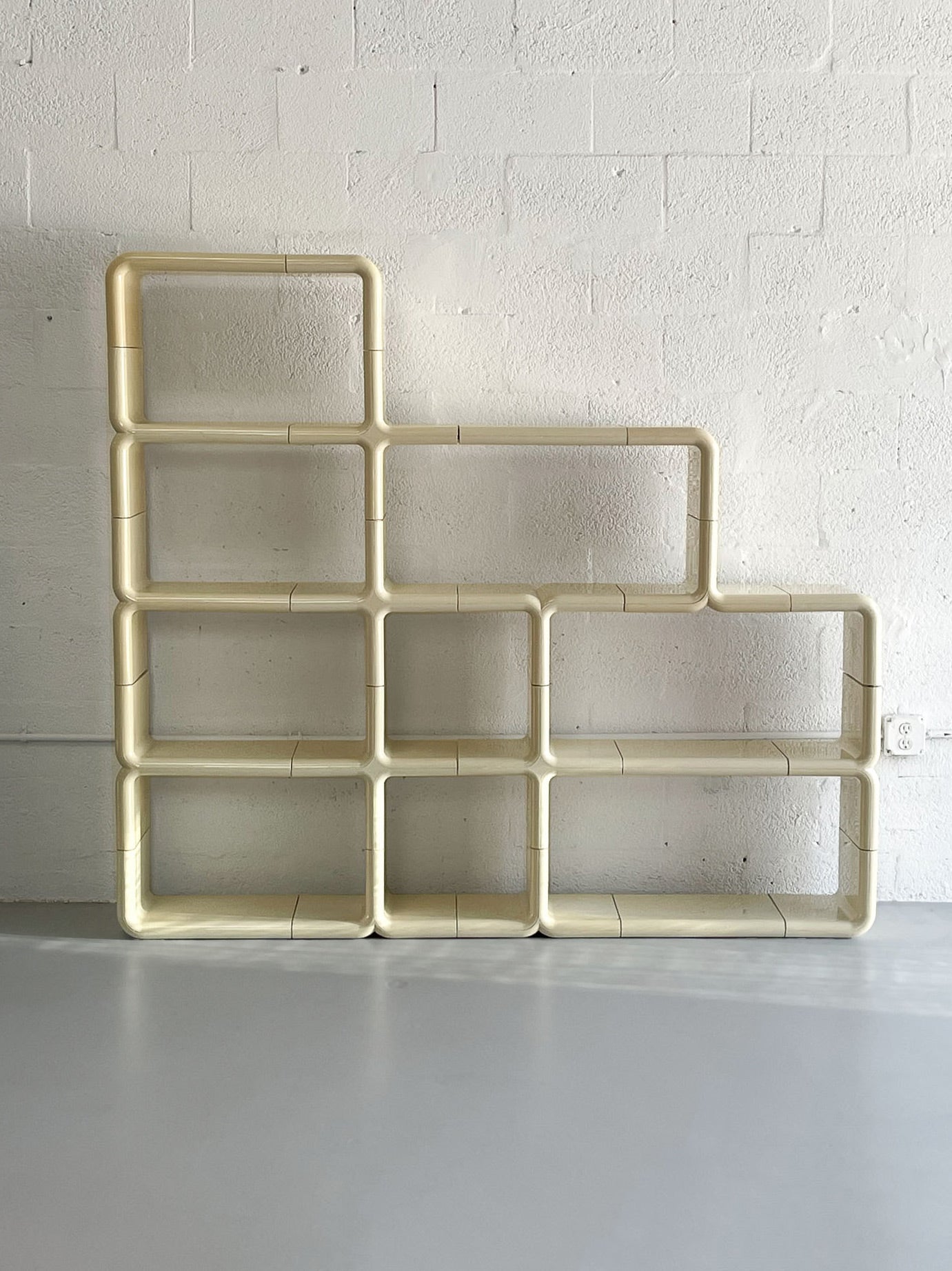 Umbo Shelving System by Kay Leroy Ruggles for Directional, 1970s