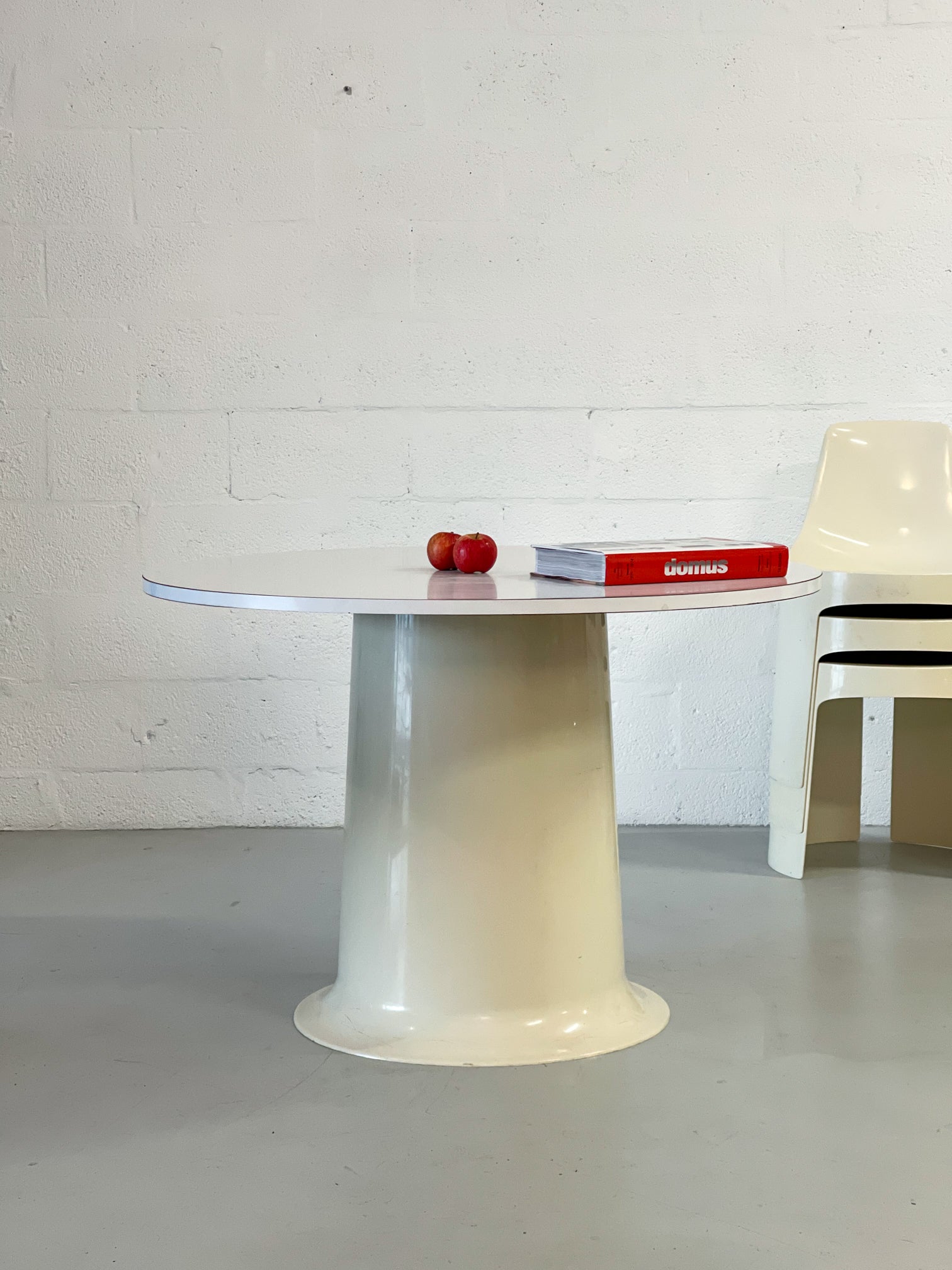UMBO Dining Table by Kay Leroy Ruggles, 1970s